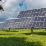 Beneficios de utilizar placas solares para comunidades de vecinos: Ahorro energético y contribución al medio ambiente
