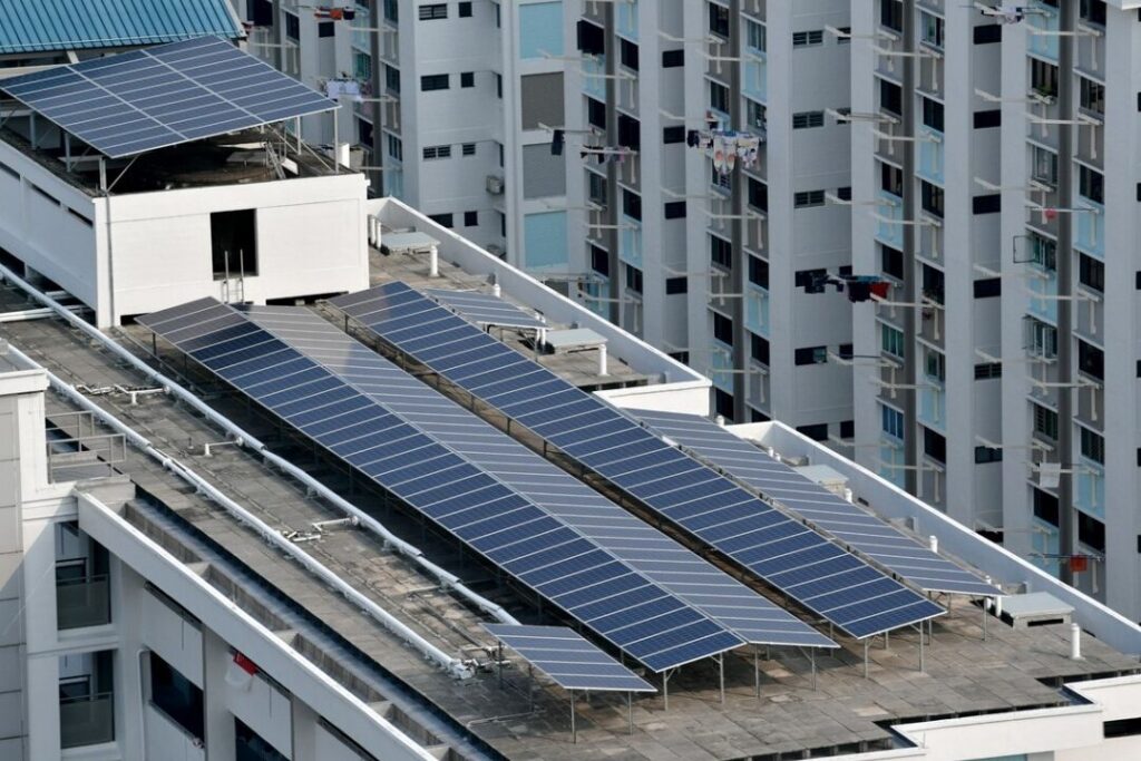 Beneficios y consideraciones al poner placas solares en una comunidad de vecinos