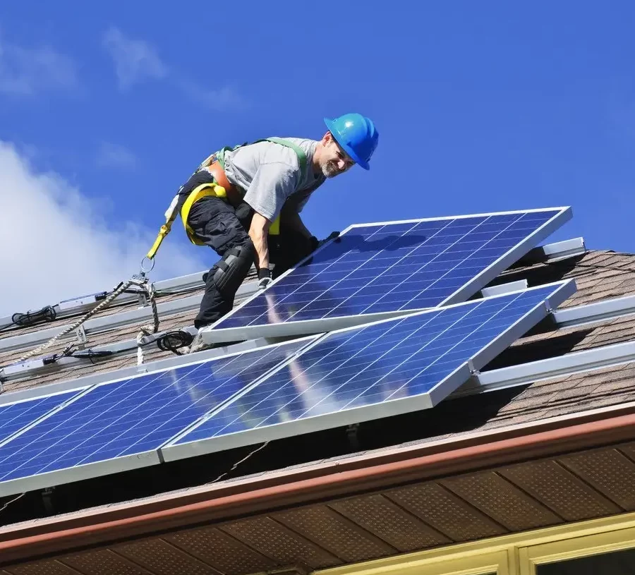 Conviértete en un experto instalador de placas solares: Todo lo que necesitas saber