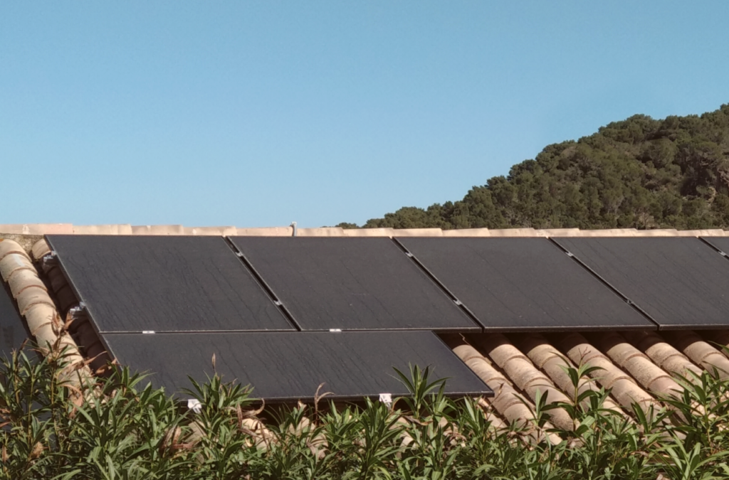 La eficiencia y elegancia de las placas solares full black: aprovecha al máximo la energía solar