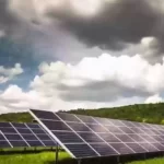 Maximizando el rendimiento de las placas solares en días nublados: Consejos y estrategias eficientes