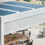 Pérgola con Placas Solares: La combinación perfecta de estilo y eficiencia energética
