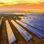 Placas solares giratorias: una innovación hacia un mayor rendimiento energético