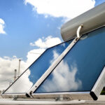 Placas solares para calentar agua: ¿una inversión rentable?