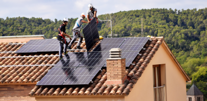 Reduciendo la factura de luz con placas solares: cómo ahorrar y ser más sostenible